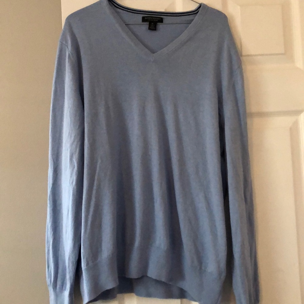 Men’s V Neck Sweater